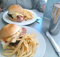 Krooze in Cafe - Accommodation Cairns