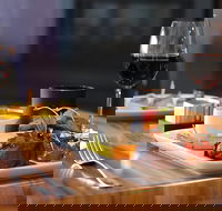 Sherwoods Restaurant - Bar - Beer Garden - Accommodation Cairns