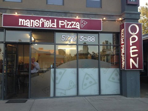 Mansfield Pizza - Accommodation Cairns 0