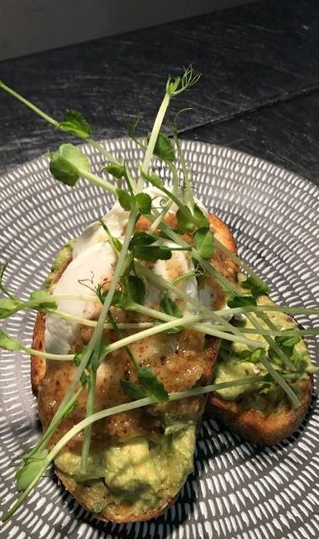 Explorers Restaurant - Accommodation Cairns 12