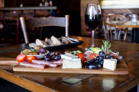 Little Lily's Wine And Tapas Cafe - Accommodation Cairns 0