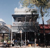 Lee and Me - Accommodation Cairns