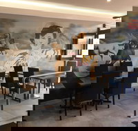 Miss Lee's - Accommodation Cairns