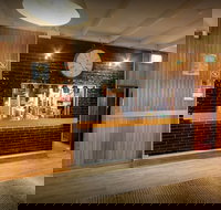 Lake Macquarie Hotel - Accommodation Cairns