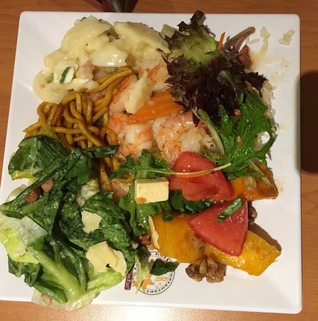 Star Buffet - Accommodation Cairns 0