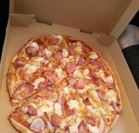Hero's Pizza - Accommodation Cairns
