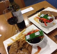 Diggers Bistro - Accommodation Cairns