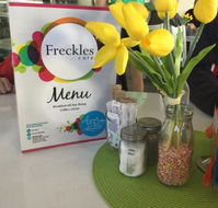 Freckles Cafe - Accommodation Cairns