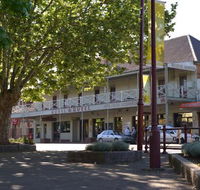 Royal Hotel Restaurant - Accommodation Cairns