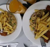 Leeton  District Bowling Club Restaurant - Accommodation Cairns