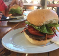 Mart's Cafe - Accommodation Cairns