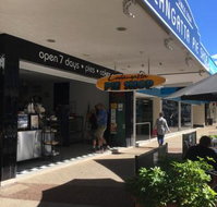 Coolangatta Pie Shop - Accommodation Cairns