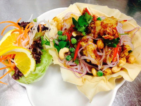 Hampton Park Thai - Accommodation Cairns 0