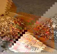 Steves Pizza  Kebabs - Accommodation Cairns