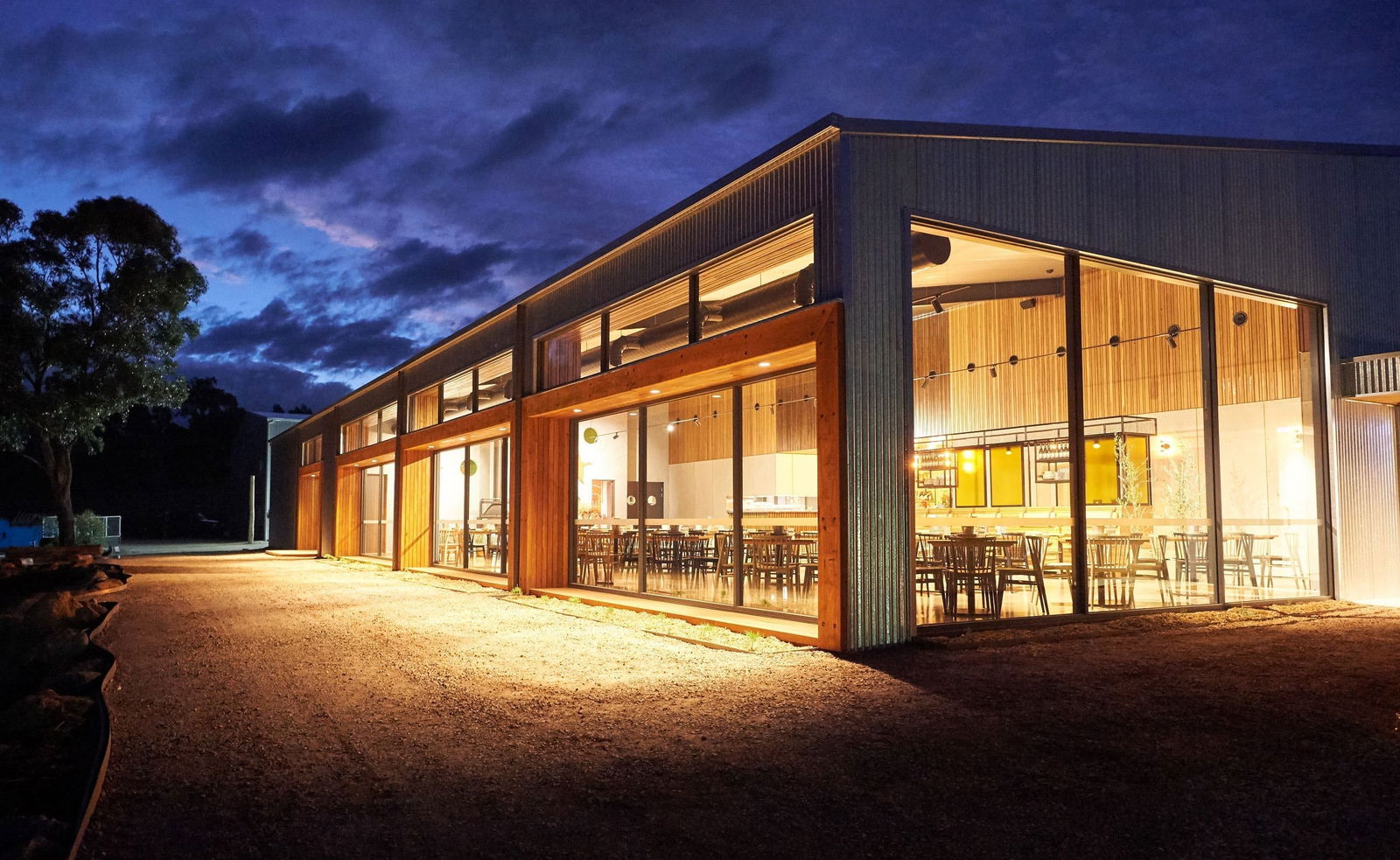 Avenel VIC Accommodation Cairns