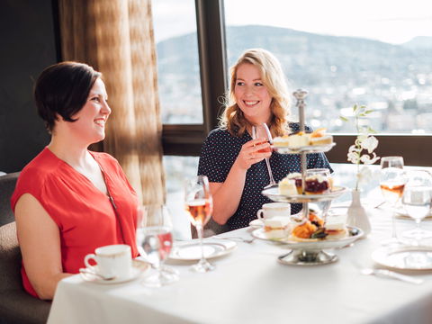 The Point Revolving Restaurant - Accommodation Cairns 2