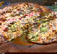 Bella's Pizza House - Accommodation Cairns