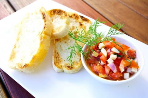 Benowa Tavern - Benowa - Accommodation Cairns 0
