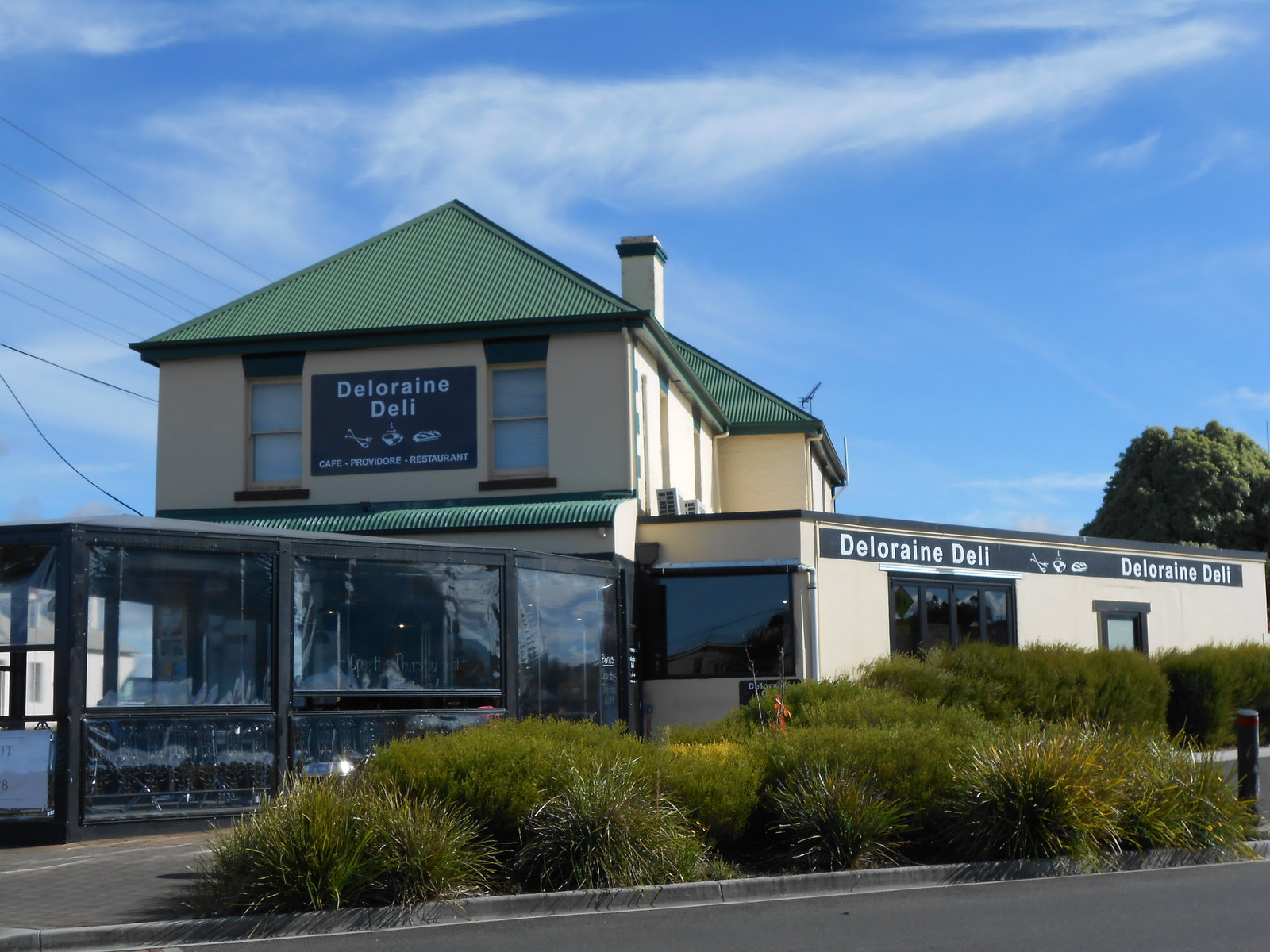 Deloraine TAS Accommodation Cairns