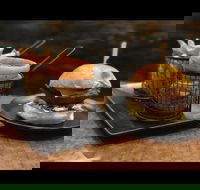 House of Burgers - Accommodation Cairns