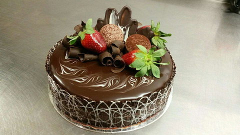 Ivanhoe Cakes - Accommodation Cairns 0