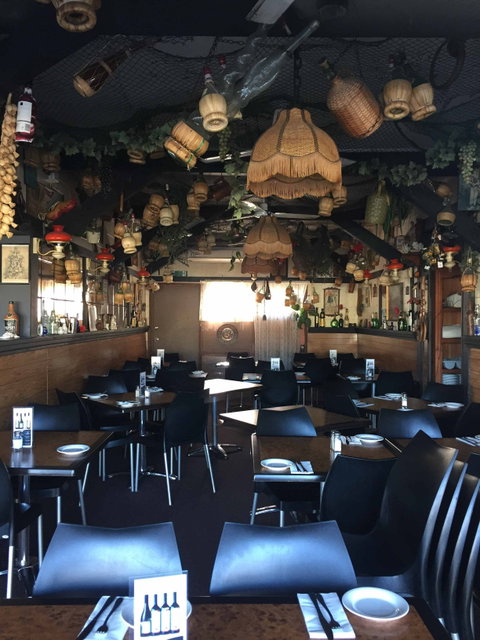 Vinnie's - Accommodation Cairns 0