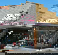 Isher Egless Bakers  Cafe