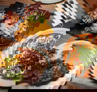 Collegians - Accommodation Cairns