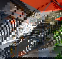 Three Daughters Cafe - Accommodation Cairns