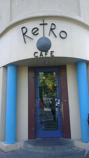 Retro Cafe - Accommodation Cairns 1