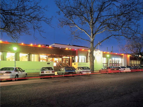 Narrandera Ex-Servicemen's Club - Accommodation Cairns 0