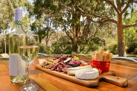 Cleland Wildlife Park Café - Accommodation Cairns 0