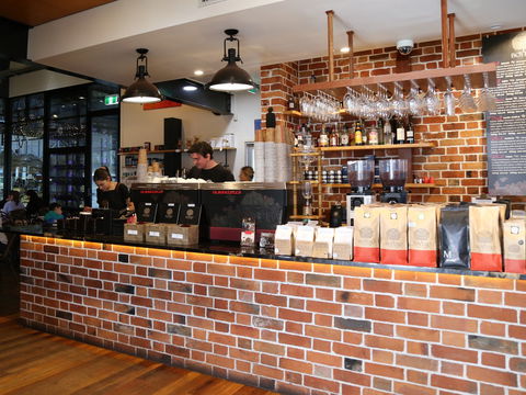 Botero - Accommodation Cairns 2