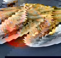 Peter's By The Sea - Accommodation Cairns