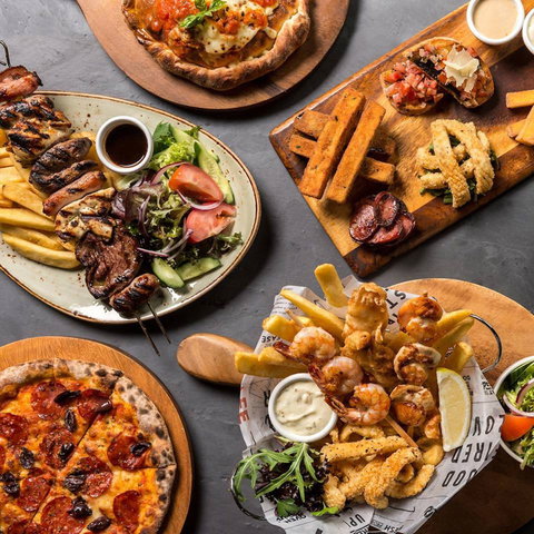 Flowerdale Hotel - Accommodation Cairns 0