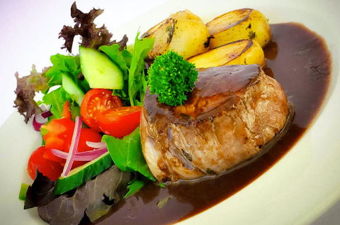 Sunset Waterfront Cafe Bar & Grill - Accommodation Cairns 0