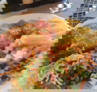 Lakeside Fish  Chips - Accommodation Cairns