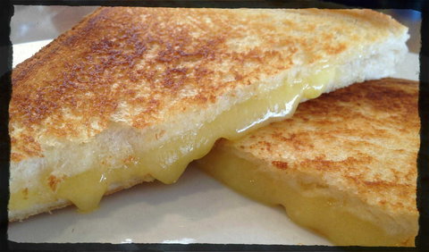 Mrs. Fields - Mt Ommaney - Jindalee - Accommodation Cairns 0