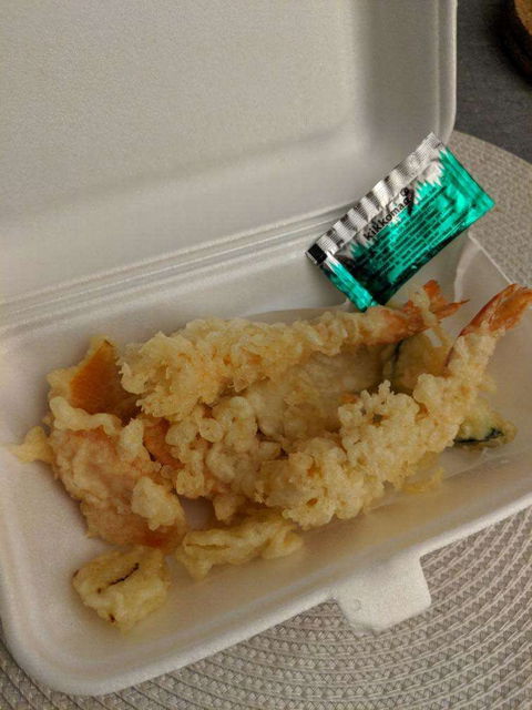 Momiji Japanese Takeaway - Accommodation Cairns 0