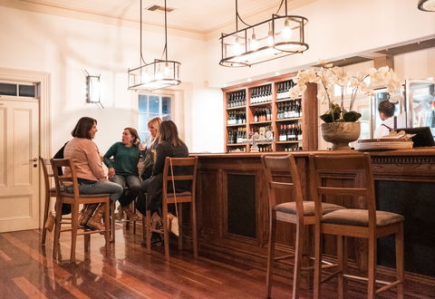 The Belfast - Accommodation Cairns 1