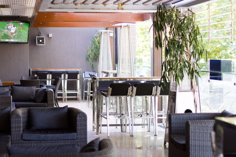 Commercial Club - Accommodation Cairns 2