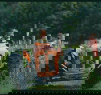 Oranje Tractor Wine - Accommodation Cairns