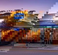 Vino Lokal - Accommodation Cairns