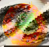 Anna's - Accommodation Cairns