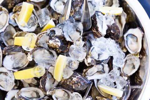 Gallery Restaurant - Seafood Buffet - Accommodation Cairns 2
