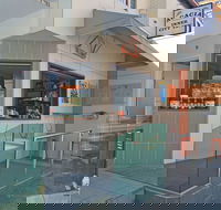 Pikolo Espresso Bar - Accommodation Cairns
