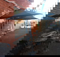 Jeff's Hideout Cafe - Accommodation Cairns