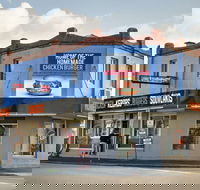 Albert Road Store and Take Away - Accommodation Cairns
