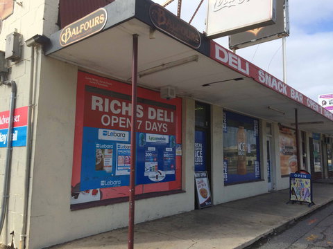 Naked Fish - Accommodation Cairns 0