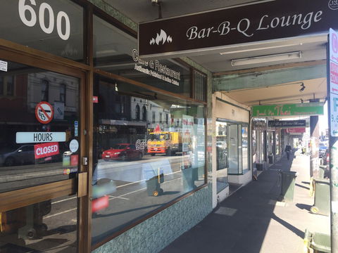 Bar-B-Q Lounge - Accommodation Cairns 0